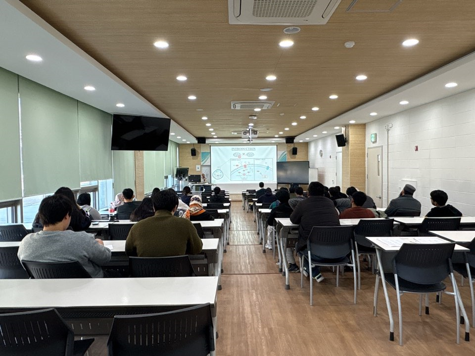 2025년 화학과 대학원 세미나 데이(25.12.04) (1)