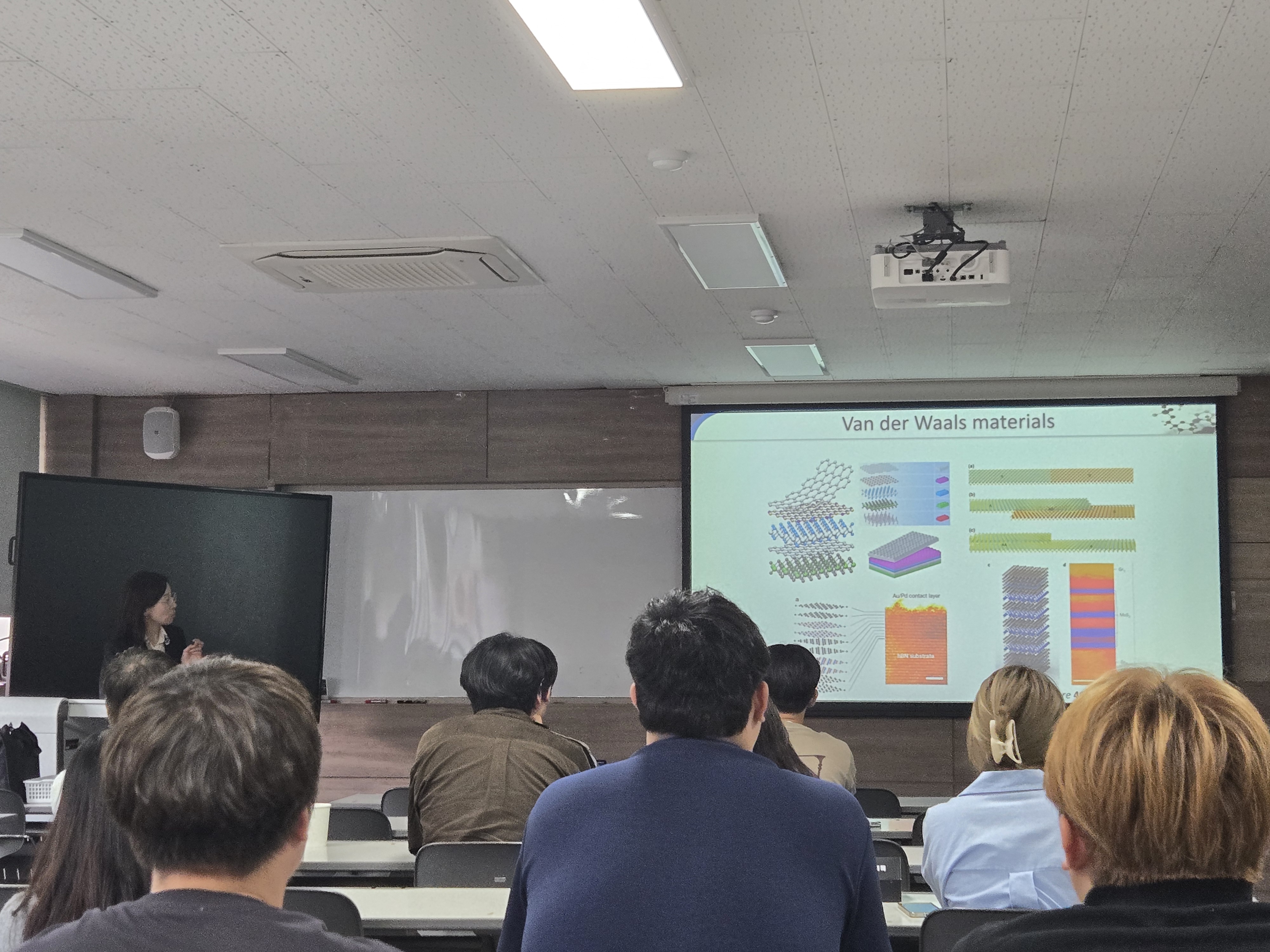 나노반도체공학과 Colloquium 2025년 5월 15일 KIST 류혜진 박사님