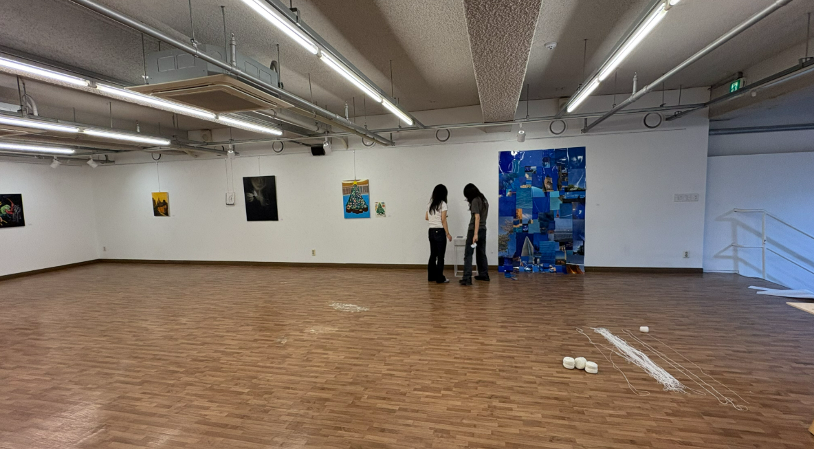 울산대학교 미술학부 회화 · 미디어아트전공 학생작품전 《그리고 그리다》현장 사진